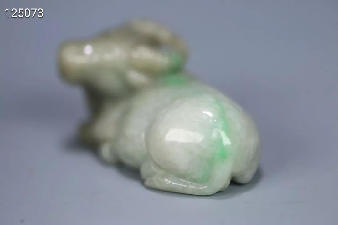 清代翡翠鱼摆件,清代翡翠老虎的摆件