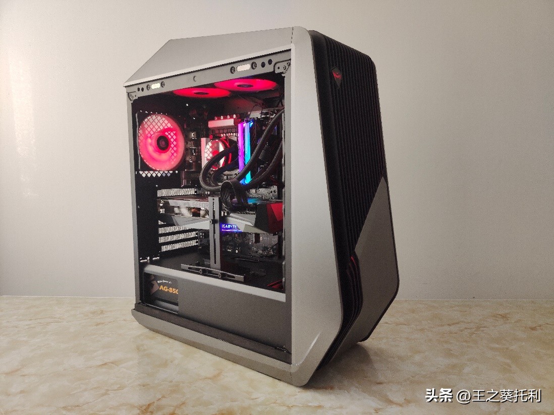 机械师f117-x游戏主机测评,机械师f117-vi78750h1050ti测评