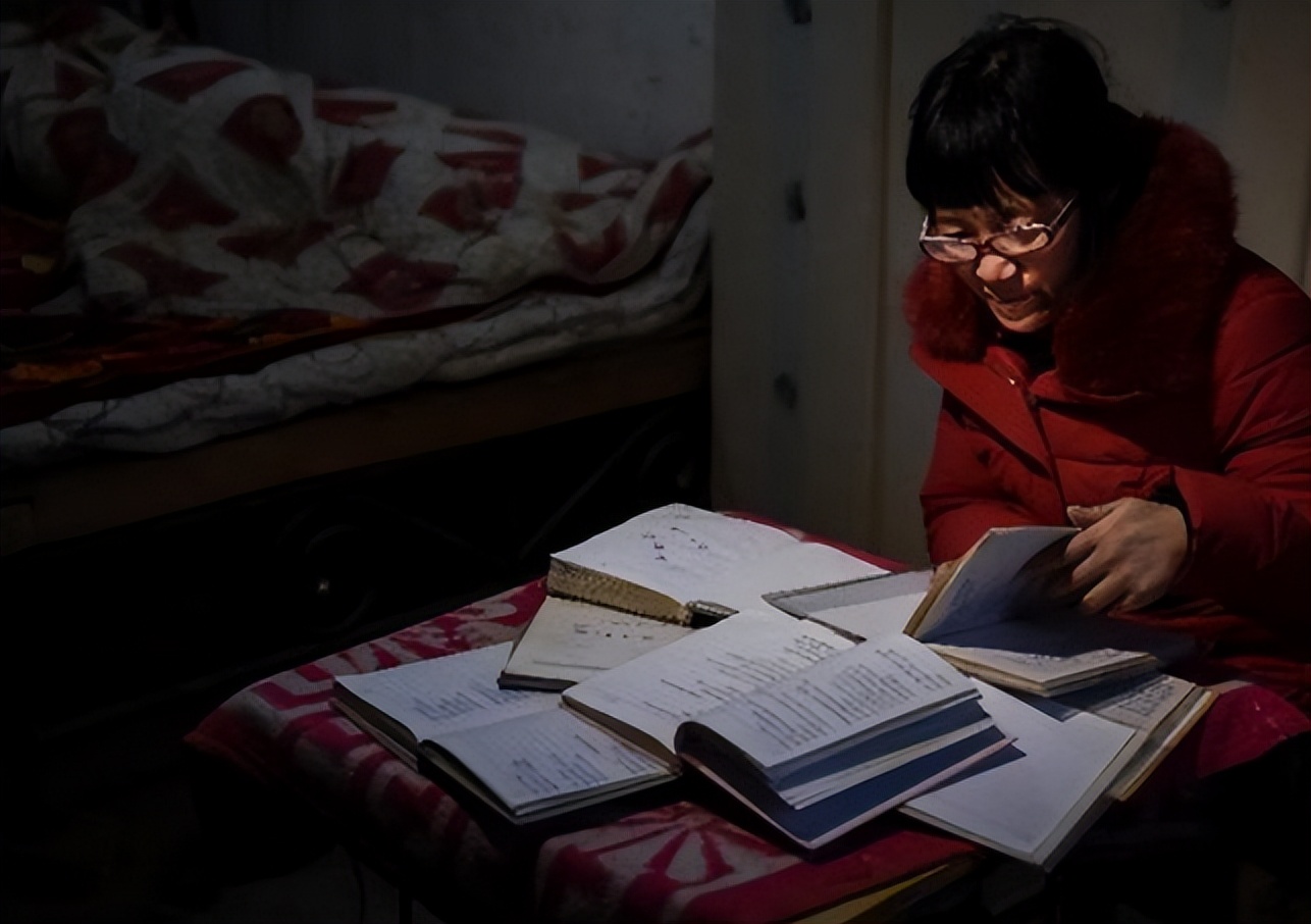 “荡妇”余秀华的风流人生,和她不为人知的反抗之路