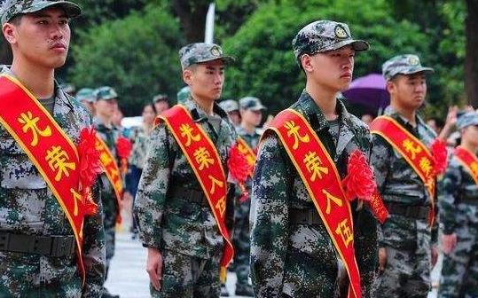 2022年征兵新政策入伍时间及标准,征兵条件2024二次入伍要求