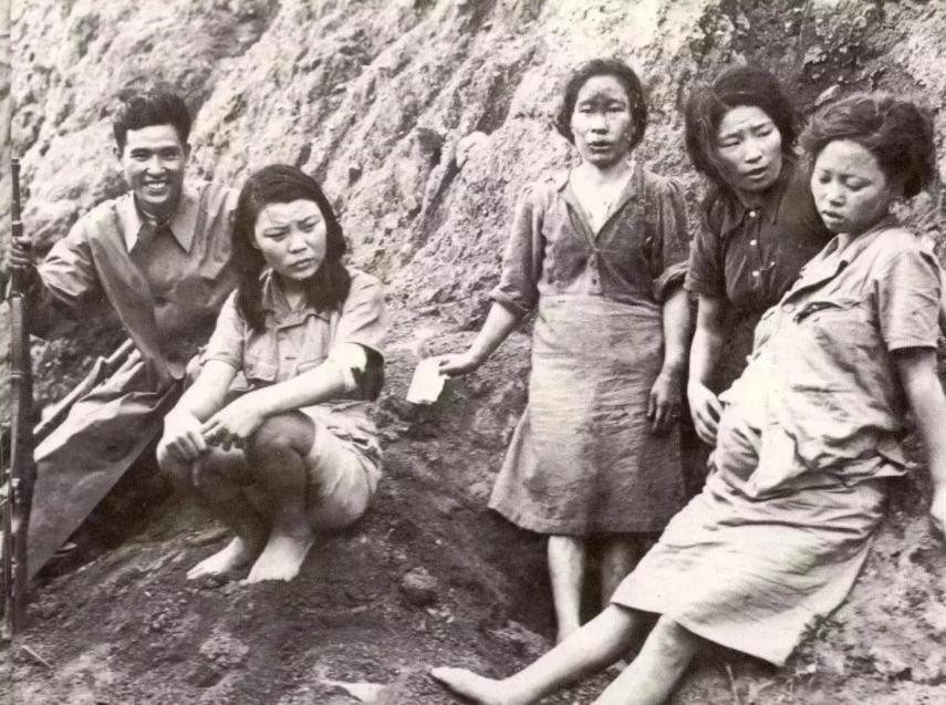 *春卖**爱国、*拍偷**成瘾、贪腐泛滥,怪像频出的韩国,究竟有多魔幻?