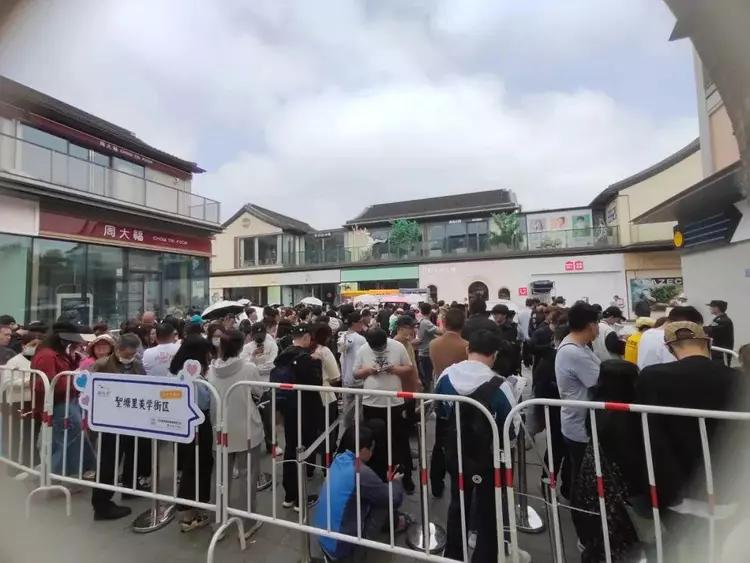 淄博网红烧烤一条街导航,淄博烧烤吸引全国网红前来打卡