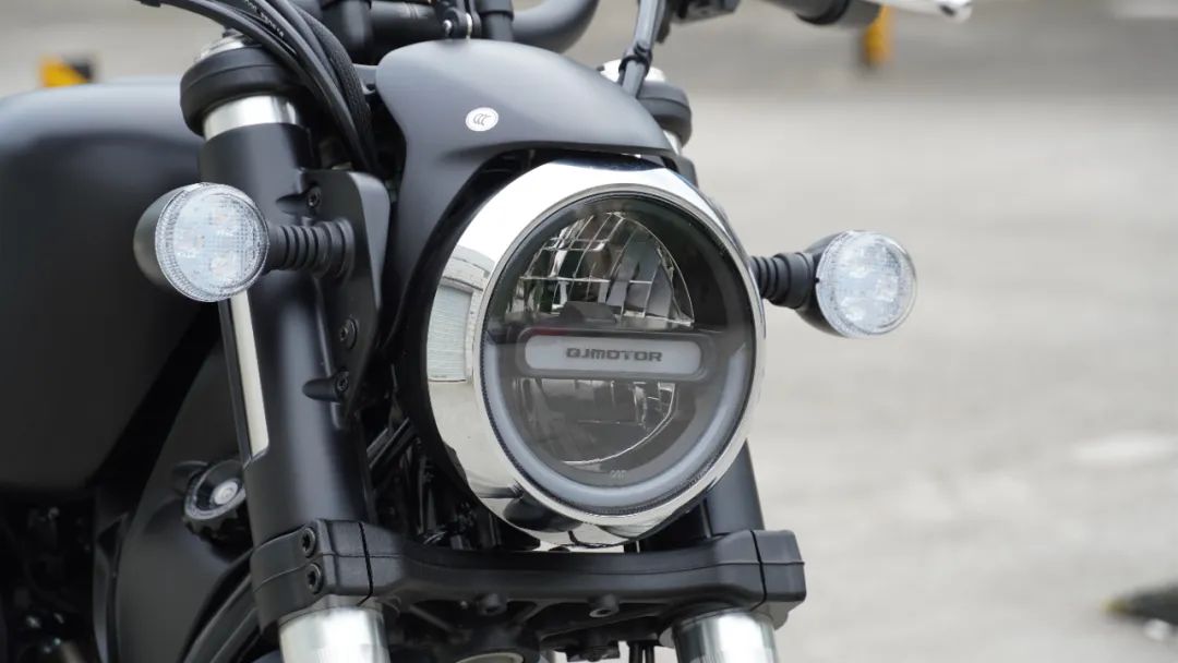 国产300复古巡航车有几款,座高690美式巡航摩托