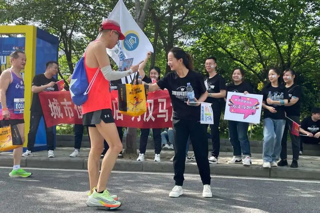 好汉归来汉马重启,26000名好汉归来汉马首次分枪起跑