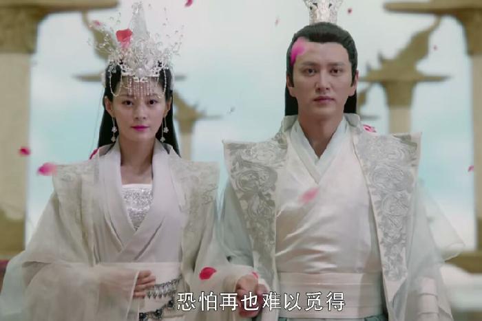 香蜜沉沉烬如霜小鱼仙倌露出真身,香蜜沉沉烬如霜之不悔小说