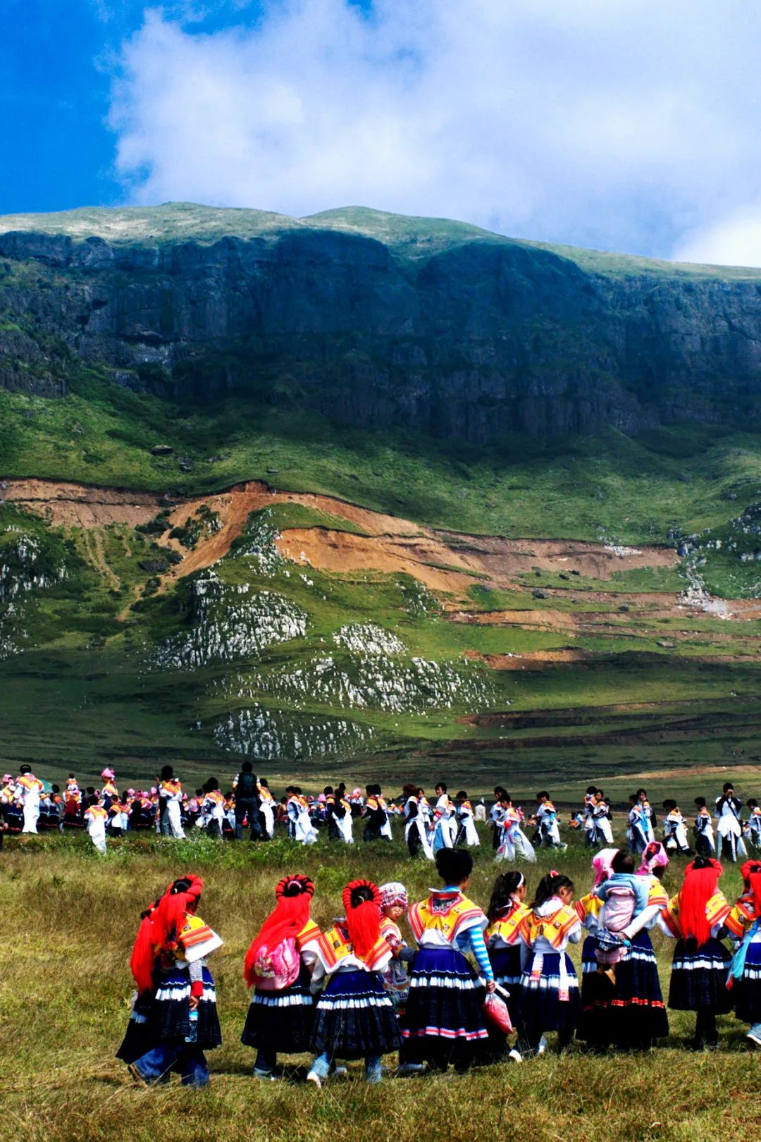 怎样才能了解中国真正的历史,怎么从头到尾了解中国的所有历史