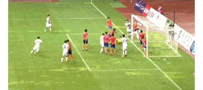 2分钟绝杀足球,2分钟打进2球反超了比分