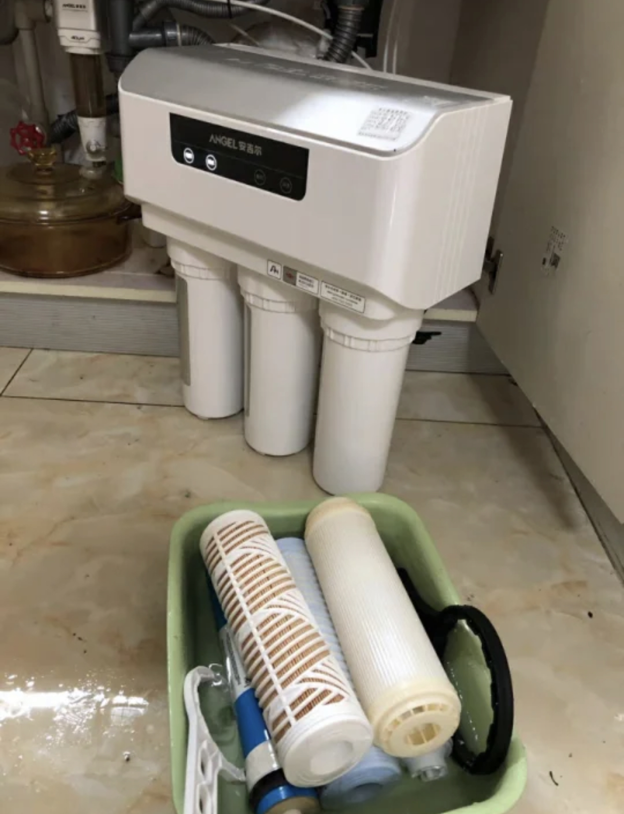 净水机省钱还是费钱,净水机的成本比直接买水还贵