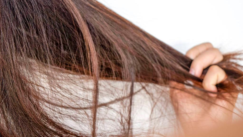 头顶头发稀少小妙招,头顶头发稀少最有效的方法