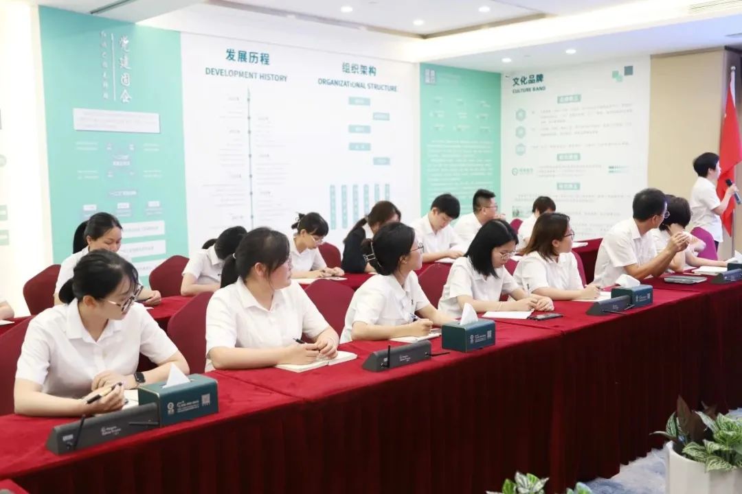 人人考证新学风绿清服务打造学习型组织