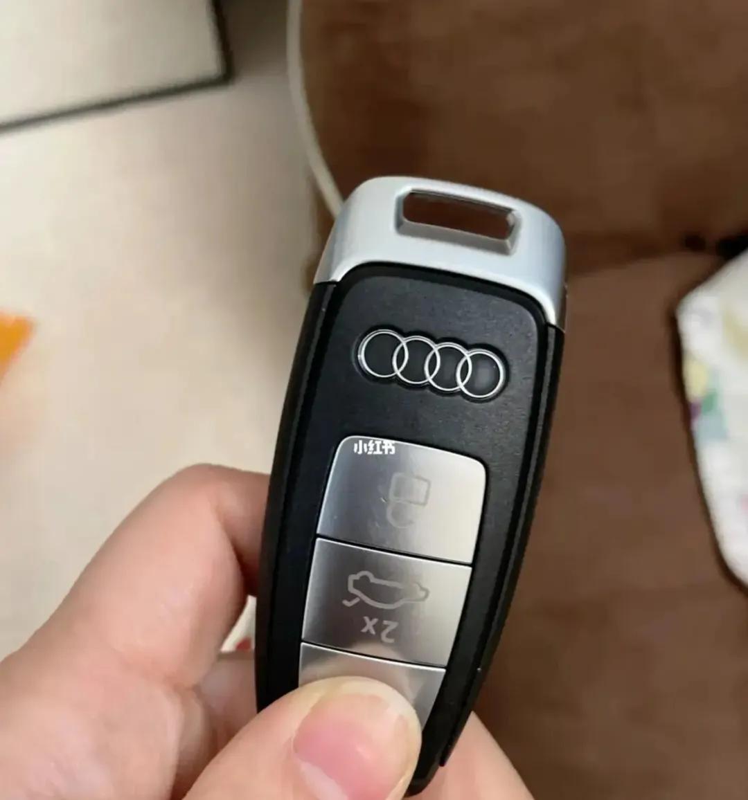 我出三万帮侄子买婚房,五一我闺女出嫁,侄子竟然送了一辆汽车