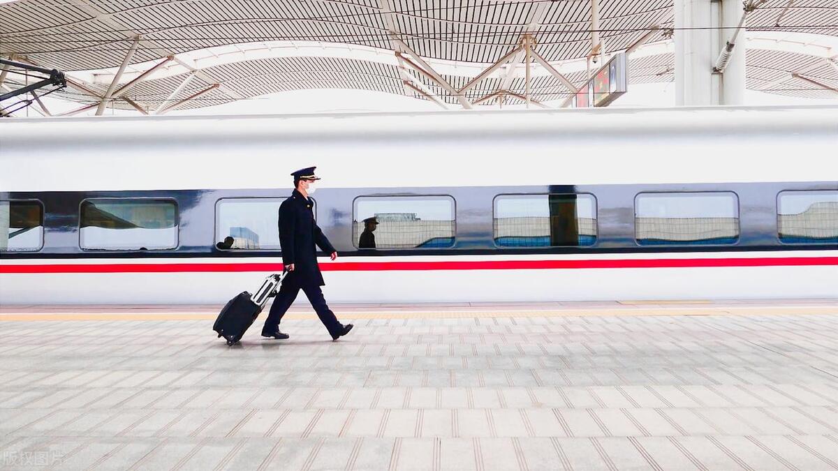 为中国高铁点赞厉害了我的国,点赞中国高铁