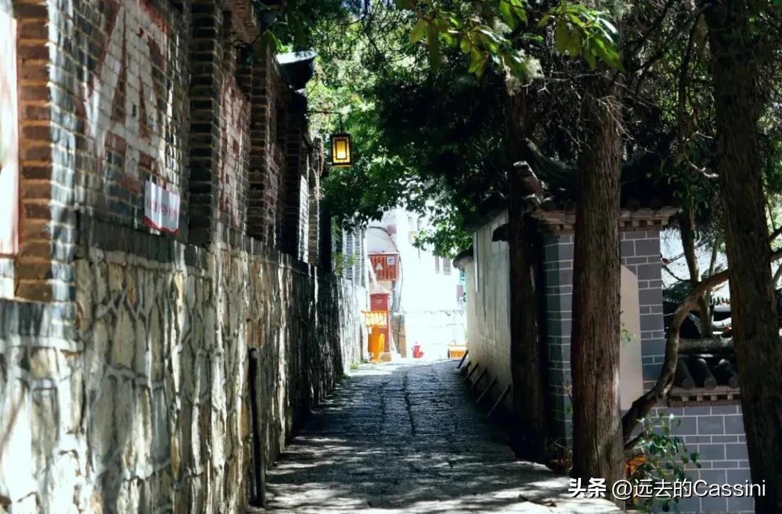 知乎成了编乎，微博成了歪博，头条还能坚守的住吗？