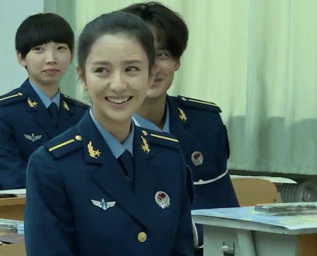 整容脸就别演军人了，只服这7位，原生态高颜值，还最具军人气质