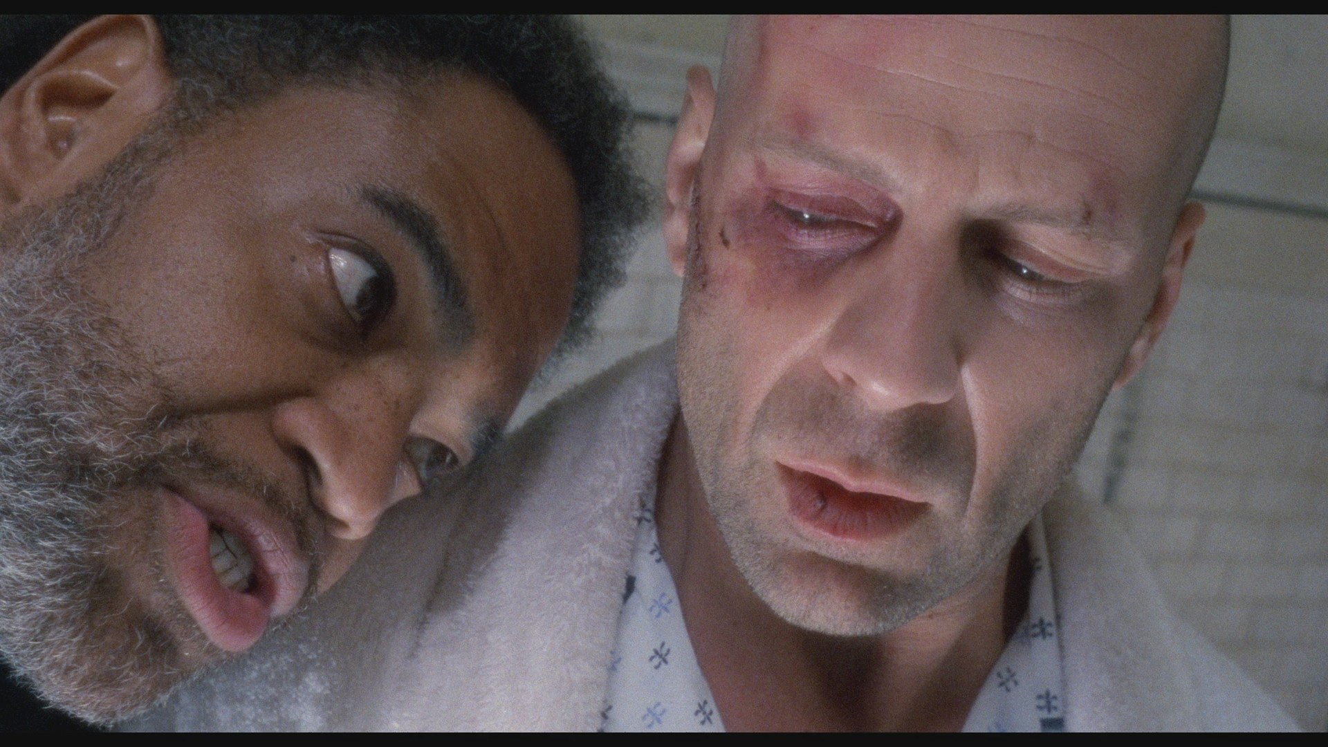 布鲁斯威利斯动作最多,布鲁斯威利斯惊艳视频