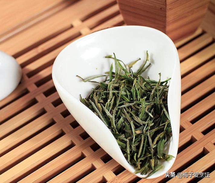 夏天喝哪种茶最去暑,盛夏天气炎热喝这些茶来消暑