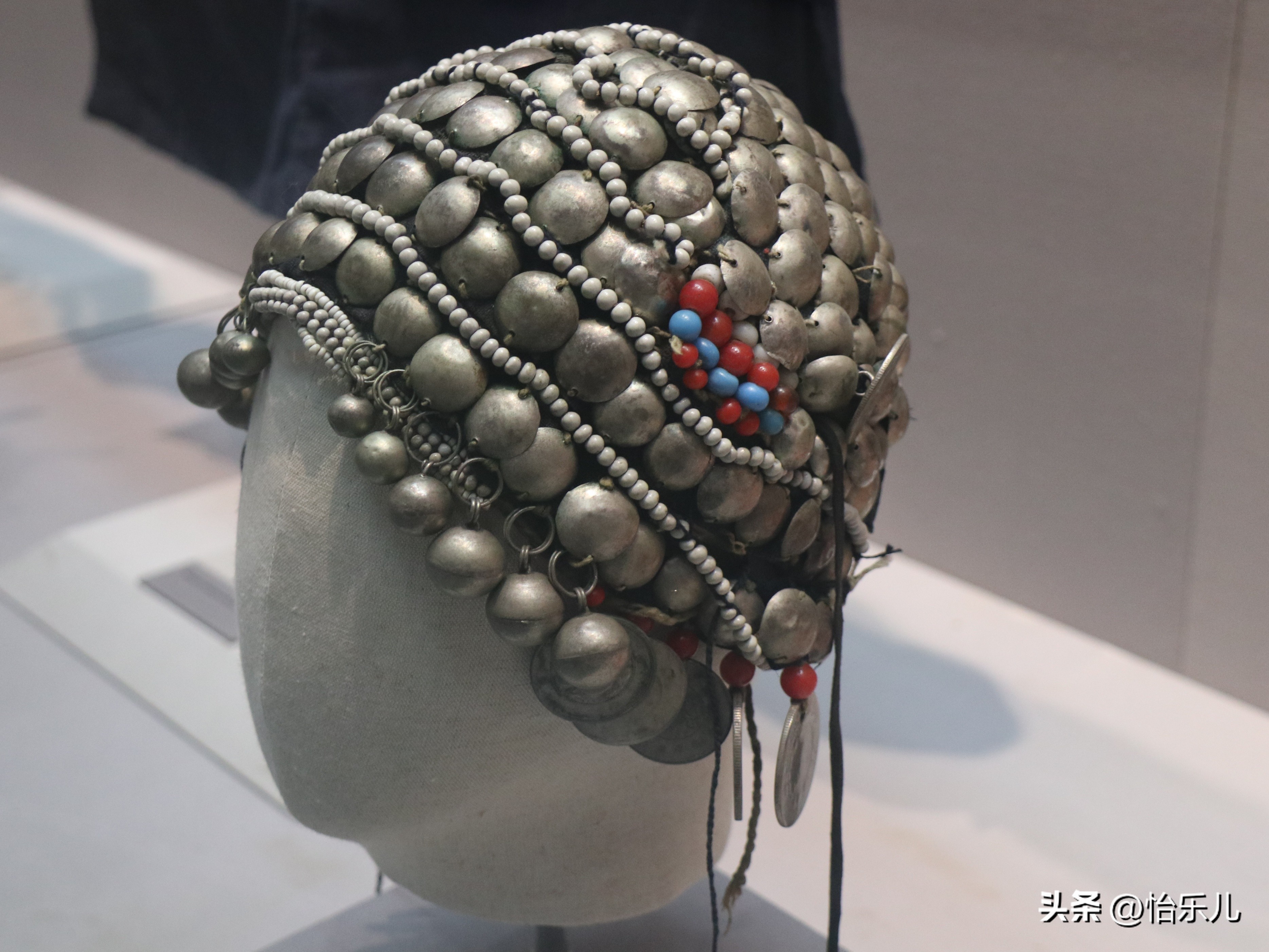 云南最著名的银饰,云南银饰元素