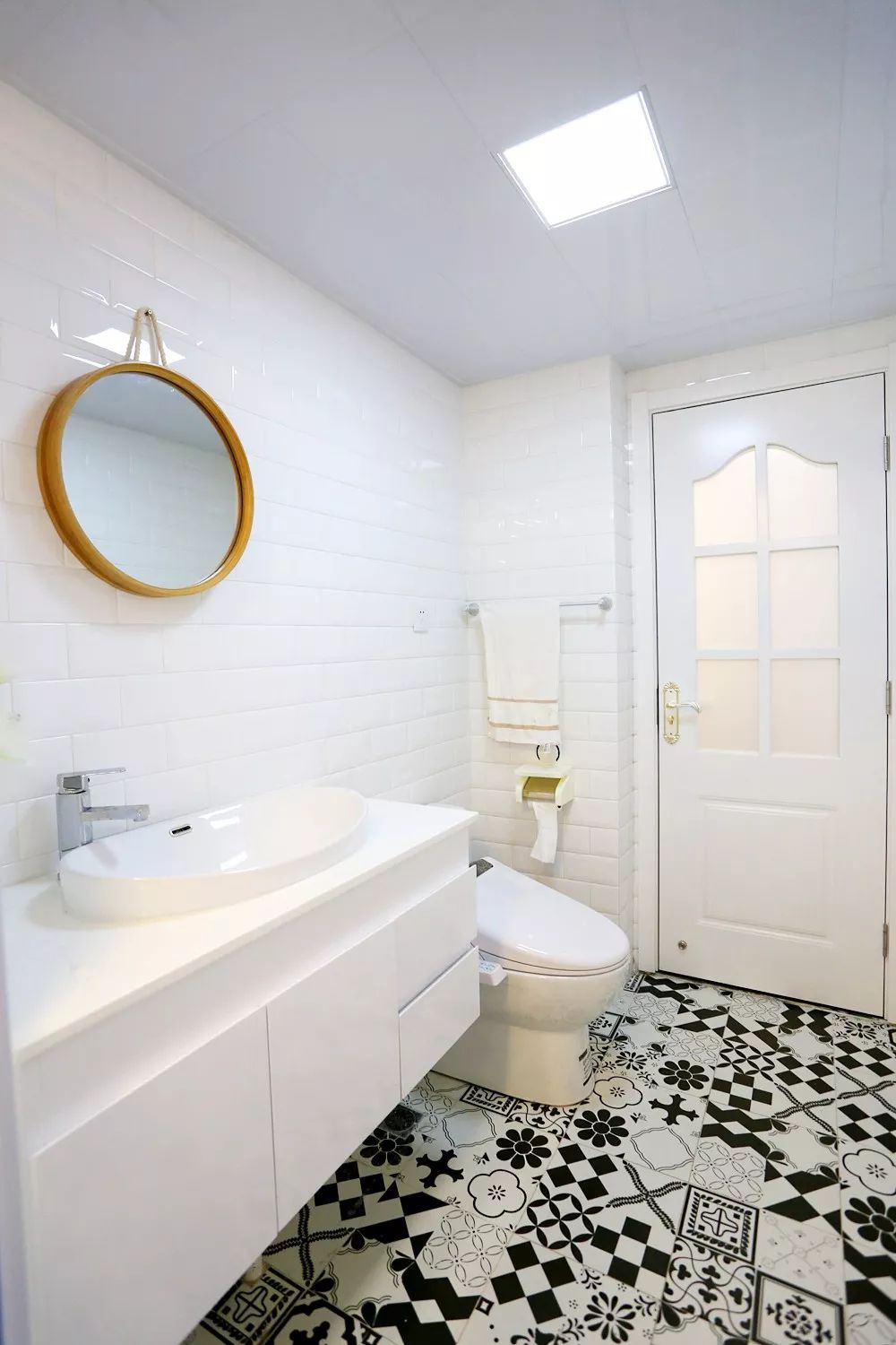 80平方现代简约设计,80平米现代简约省钱设计