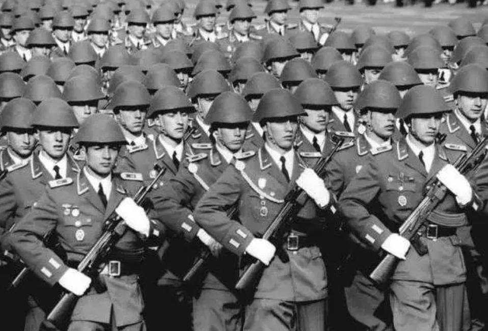 德意志第二帝国陆军军服介绍,德意志各时期的军装