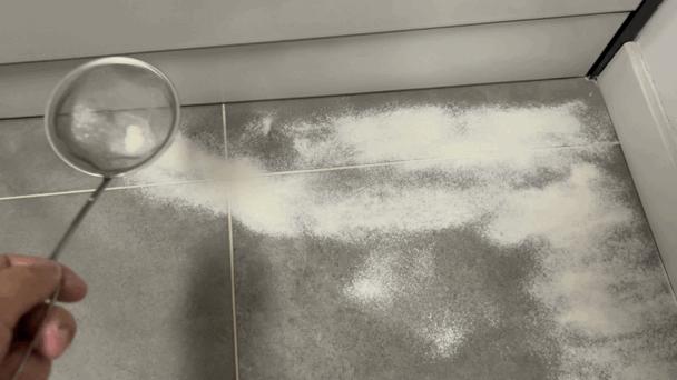 扫地机器人拖地震动和旋转哪种好,机器人旋转拖地和震动拖地