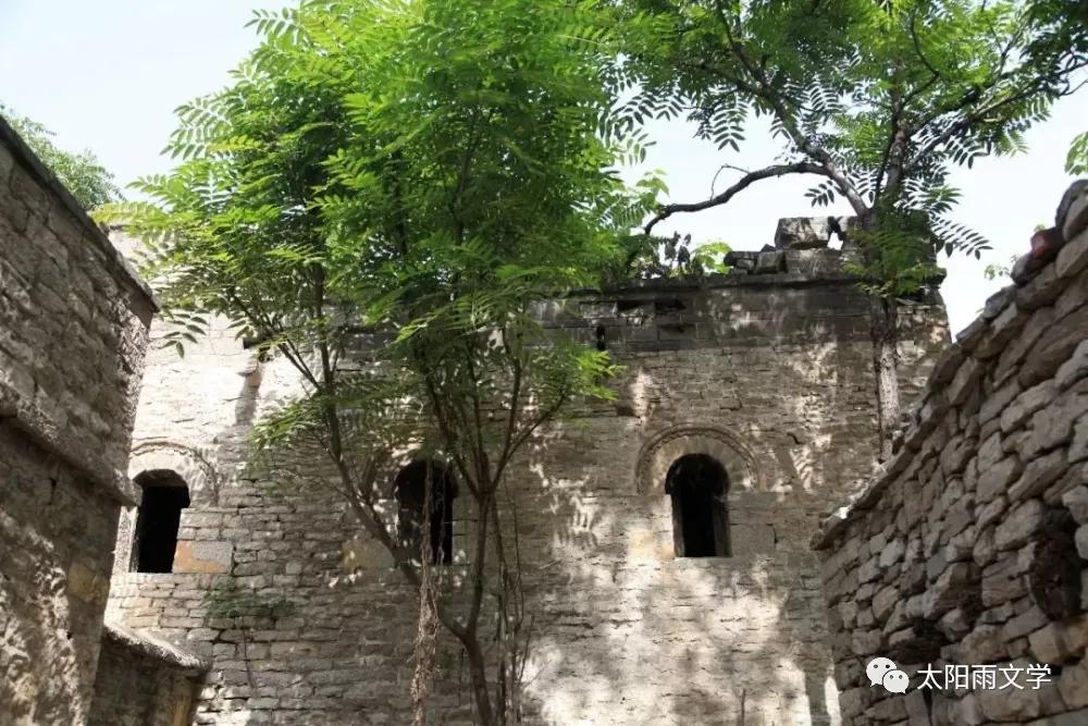 郭志杰：巨野县有个石头寨