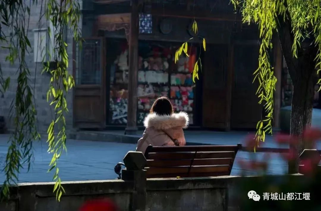 超安逸！水灵妹带你打卡都江堰6条烟火气十足的老街，告别喧嚣和浮躁，邂逅静美冬日~