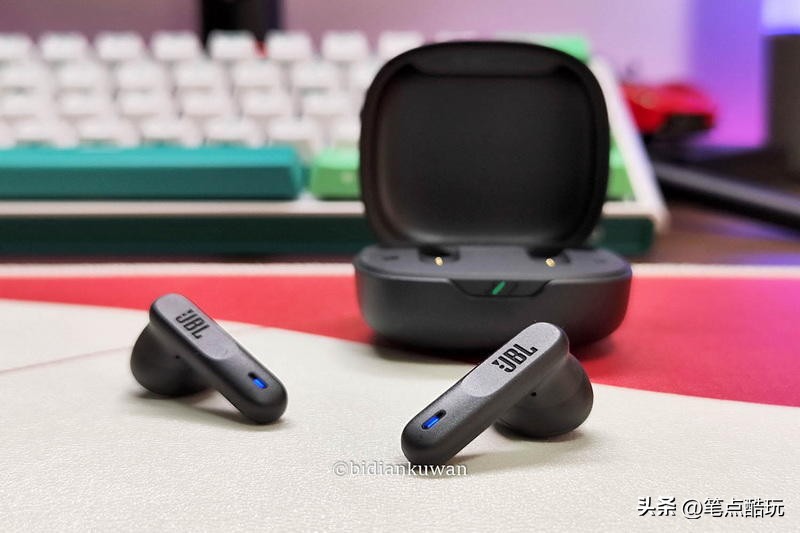 jbl蓝牙耳机waveflex对比,沉浸式听歌耳机