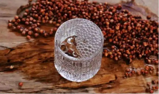 黄盖玻汾好还是出口玻汾好,黄盖玻汾和红盖玻汾的区别是什么