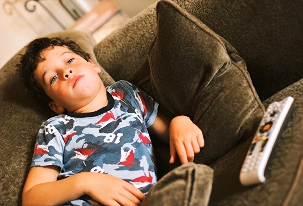 14岁小孩儿一天的健身计划,10岁儿童健身计划