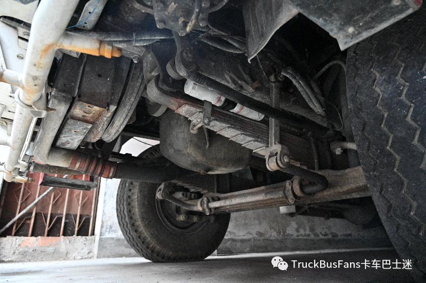 红色战车老消防车,红色北奔消防车