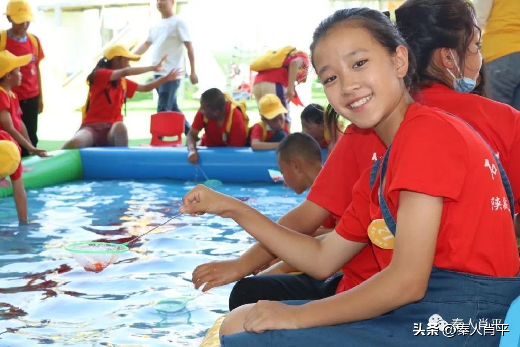 石榴籽一家亲夏令营总结会,石榴籽一家亲夏令营视频