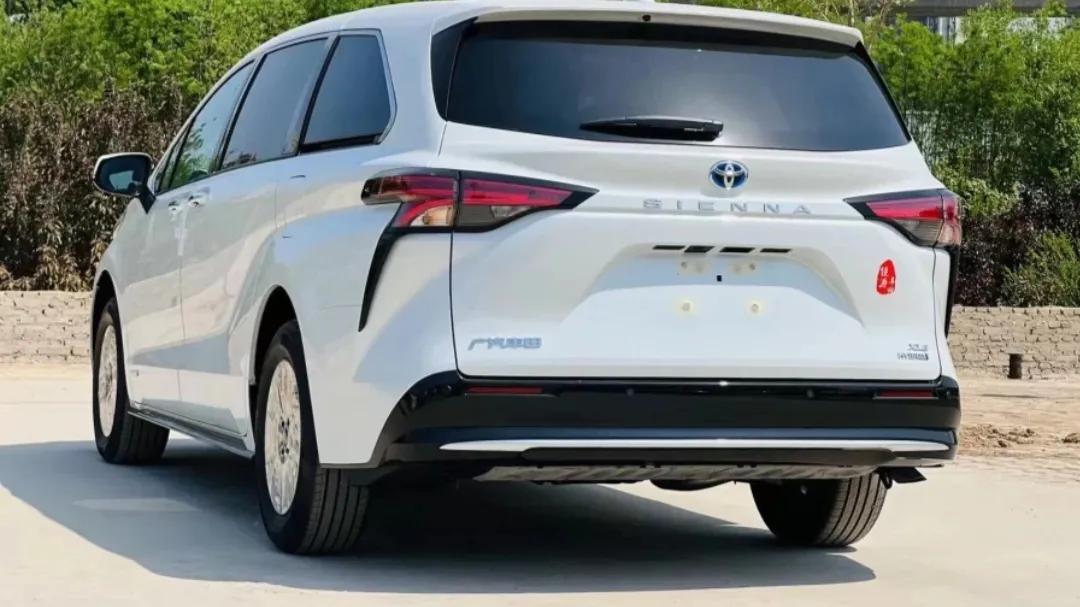 刚收了一辆二手车,新款塞纳二手最新报价