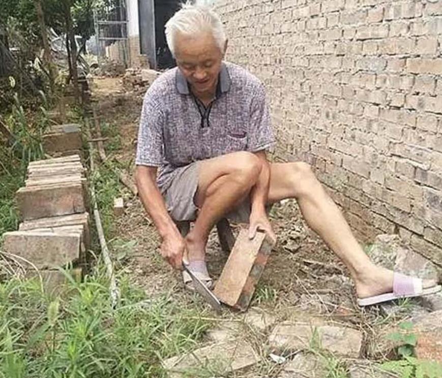 当年那个扬言100亿补偿也不卖房的河南村民，如今成了博物馆馆长