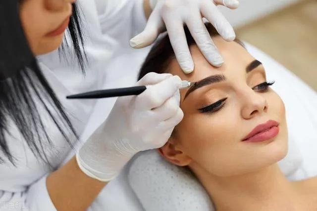 现代年轻人创业方向,年轻人的创业方向