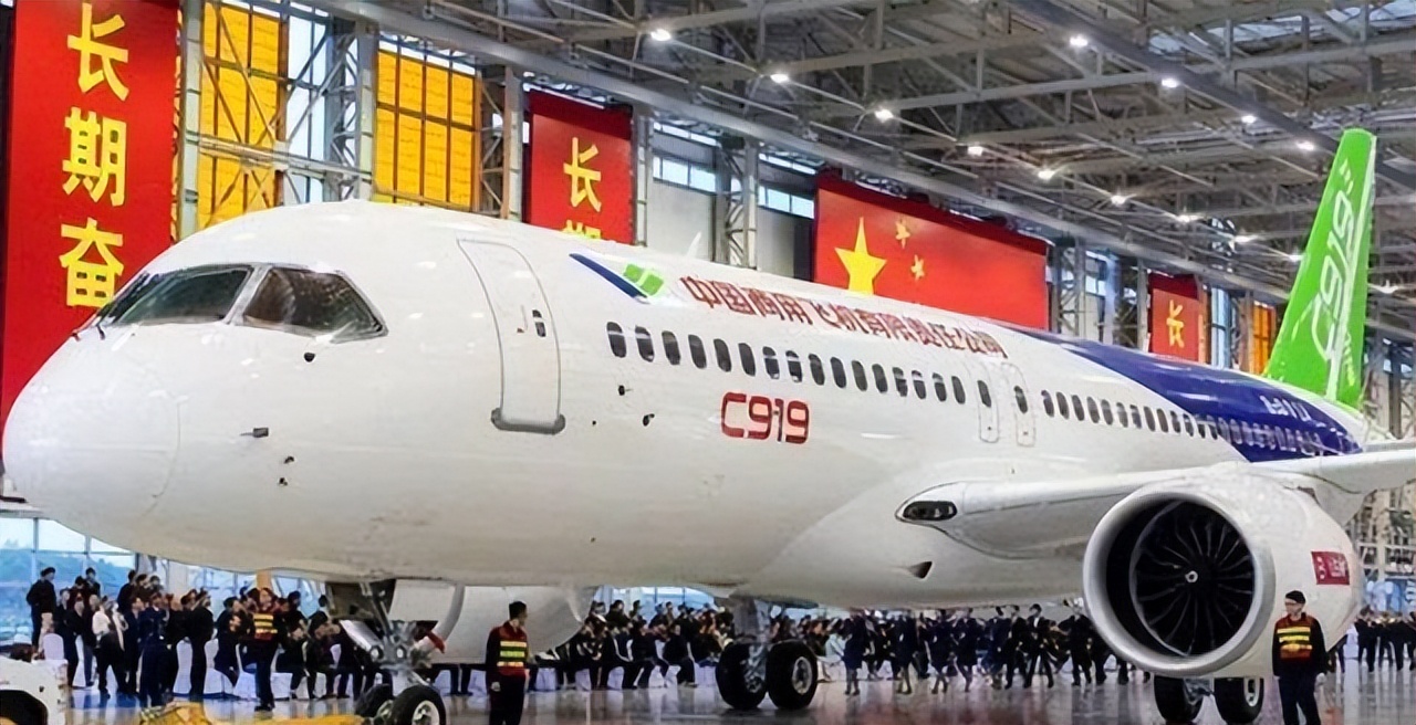 4月13号，美购进20架中国自产飞机，是阴谋还是访华“投名状”