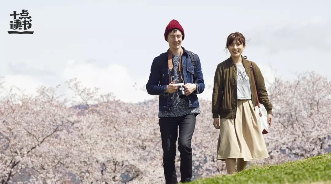 “我打算跟男友同住了”,这位爸爸的回答刷爆全网