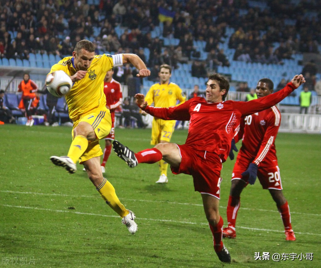 大罗评选足坛历史最佳11人,罗纳尔多个人冠军