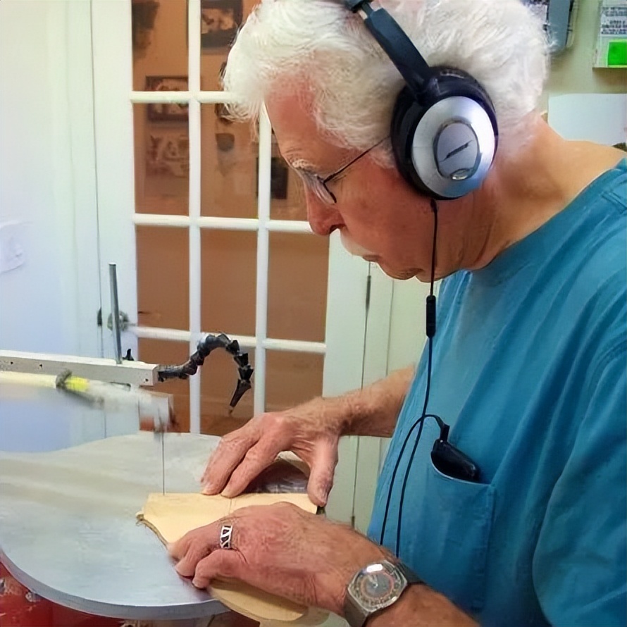 鑰佸厛鐢熼洉濉戜綔鍝佹璧忓浘,鑰佷汉闆曞鎯婅壋涓栦汉