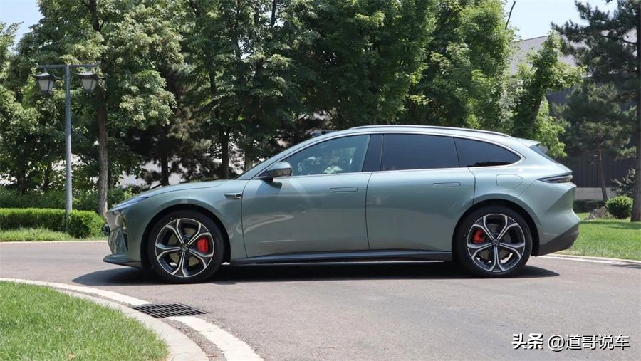 蔚来et5旅行版曝光比三厢版更帅,蔚来et5旅行版深度测评
