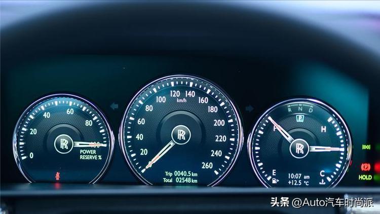 汽车显示电压过低是什么原因,家用电压过低的原因