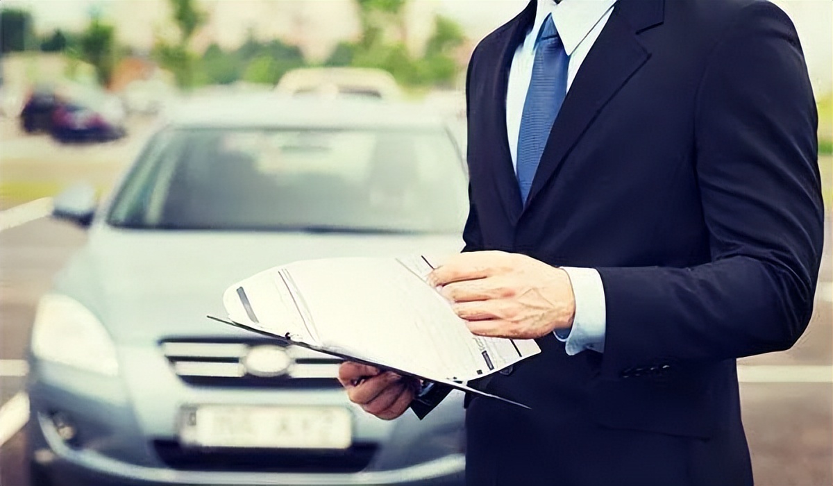 交通事故受伤害者医疗费谁垫付,交通事故致人受伤司机是否要垫付