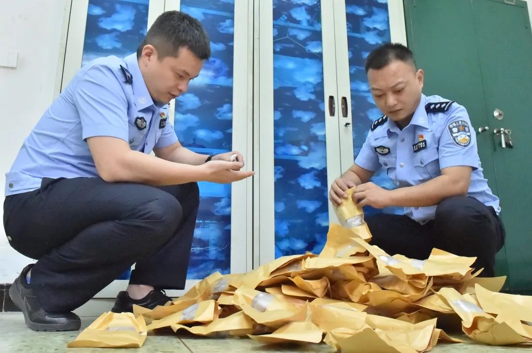 百日行动丨万州警方打掉一“*阳药壮**”诈骗团伙，全国数千中老年人被骗500余万元