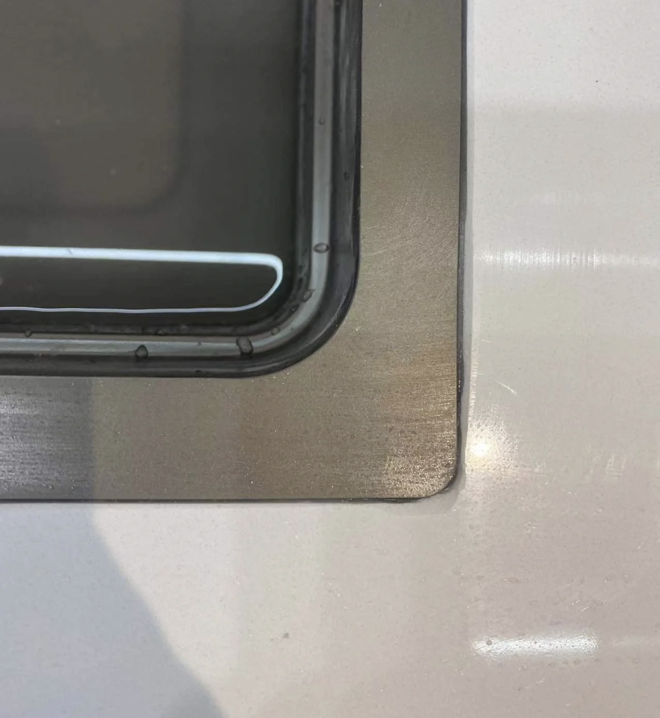 台下盆怎么安装才不会掉而且好看,台下盆怎么装不容易掉