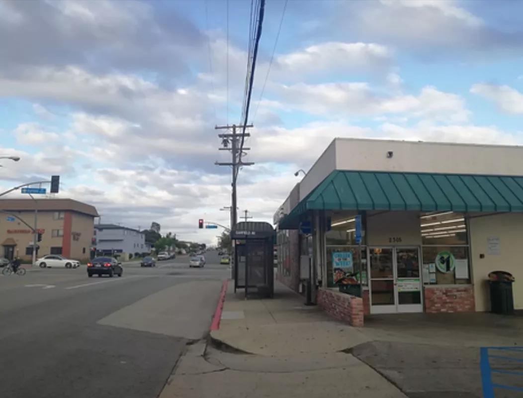 两起枪案,美国两党议员就枪支问题爆发争吵