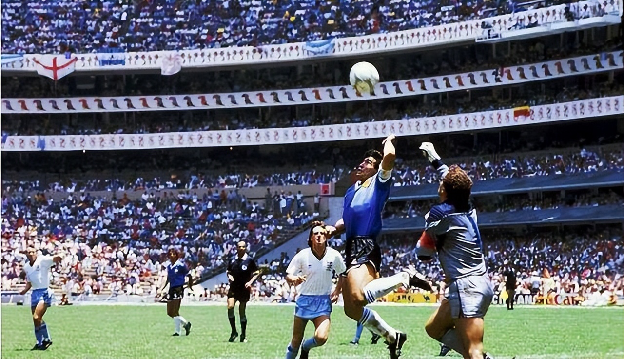 2010年马拉多纳争议,马拉多纳去世有多轰动