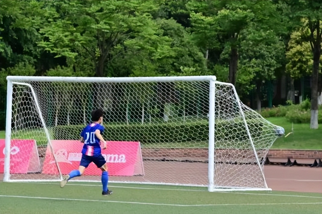 贡嘎杯足球比赛西南民族大学回放,2023贡嘎杯西南交大足球队