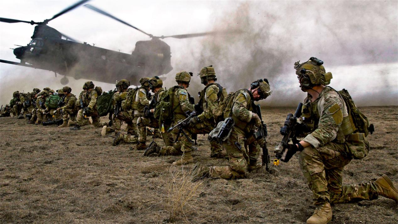 穷到买不起*器武**，一旦开战炮弹几天就耗光，美将领揭穿英国假面