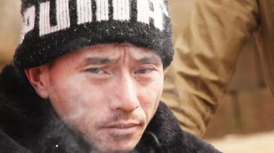 47岁犀利哥现状,当年风靡一时的犀利哥相片