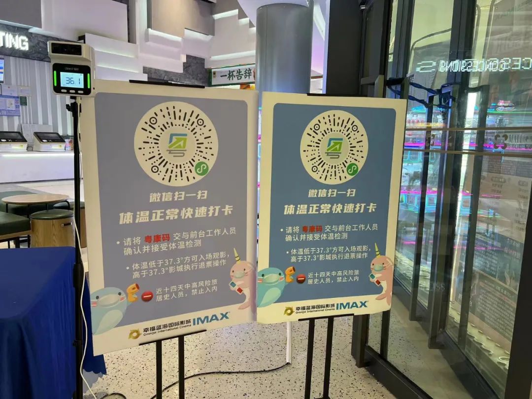 下飞机太晚没去处,下飞机了要去吃饭行李放哪里呢