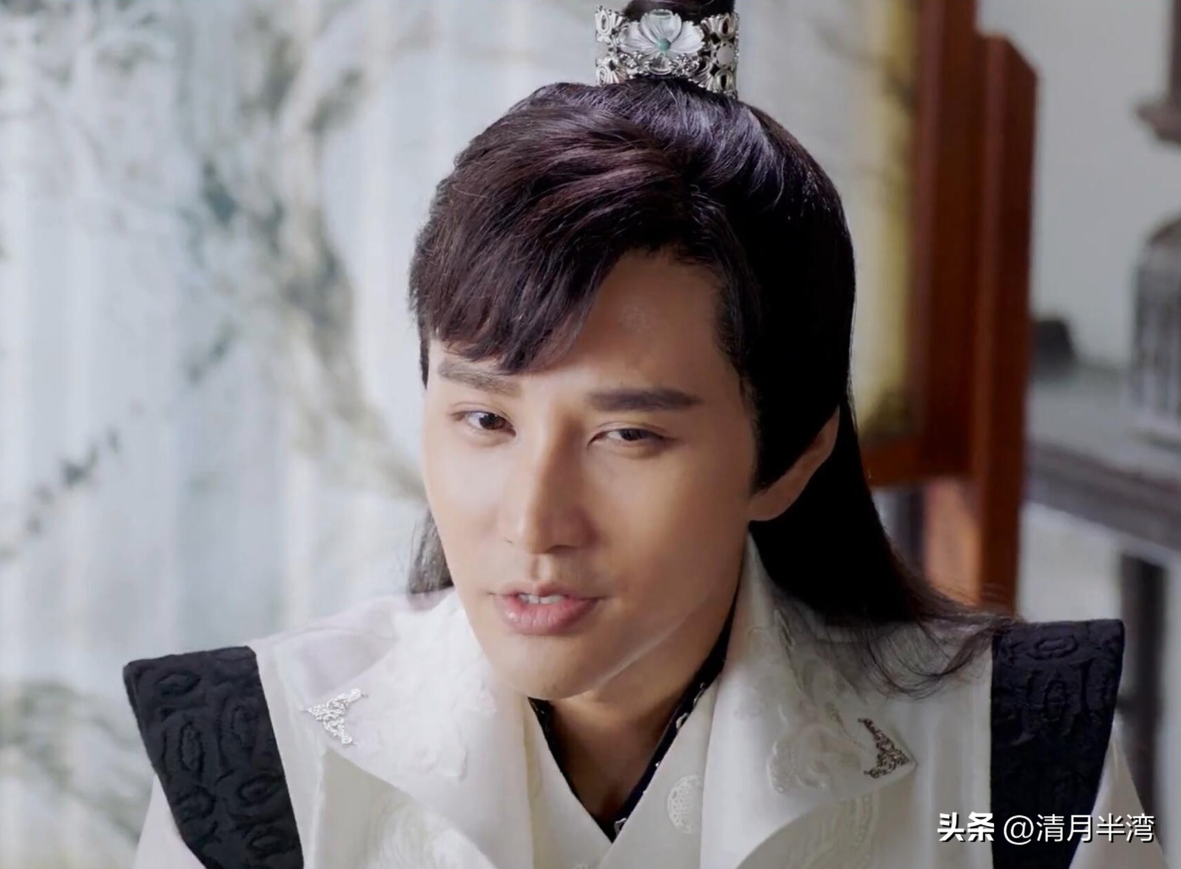 14位老戏骨男演员,扮演楚留香的演员排名哪个最好看